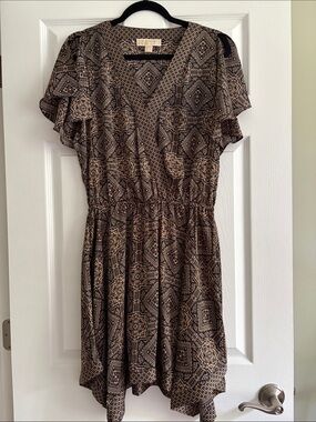 Michael Kors V-Nexk Silky Dress Size M